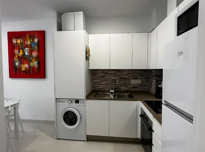 Апартаменты Magnificent And New In Playa San Juan Гиа-де-Исора
